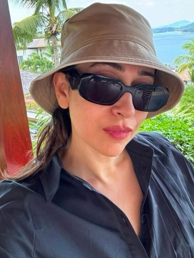 Karisma Kapoor Top 10 Superhit Movies